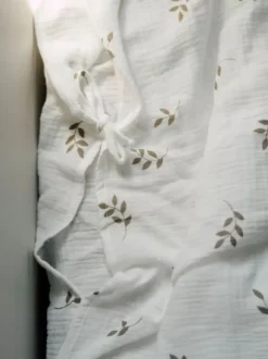 Vauvan harso pussilakanasetti 85x125cm - Cream Leaves